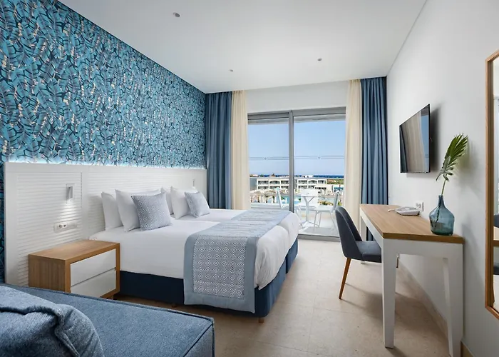 度假村 Blue Lagoon Queen Kalyves Polygyrou