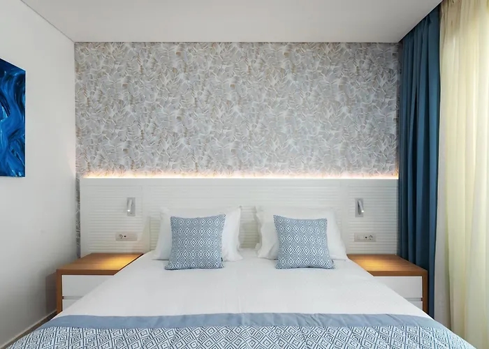 度假村 Blue Lagoon Queen *