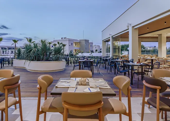 Blue Lagoon Queen * Kalyves Polygyrou