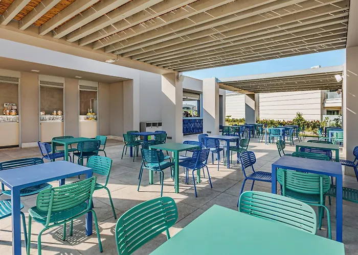 度假村 Blue Lagoon Queen Kalyves Polygyrou