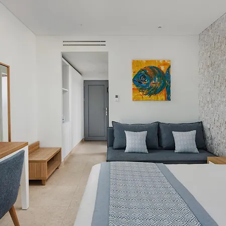 Complex Blue Lagoon Queen Kalyves Polygyrou