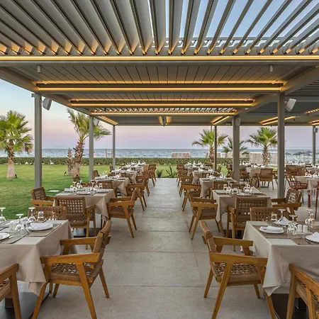 Blue Lagoon Queen אתר נופש Kalyves Polygyrou