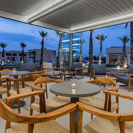 אתר נופש Blue Lagoon Queen