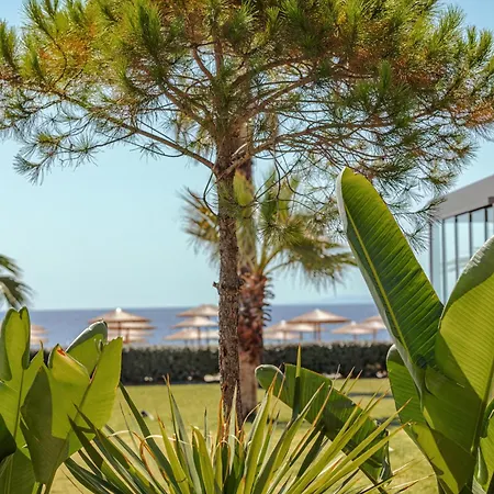 Blue Lagoon Queen אתר נופש *