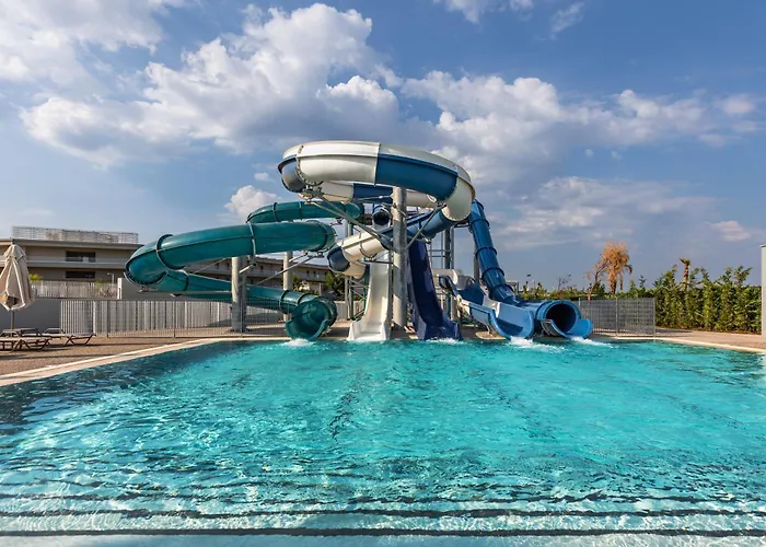 Blue Lagoon Queen Kalyves Polygyrou