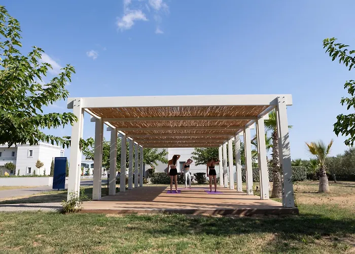 Resort Blue Lagoon Queen Kalyves Polygyrou