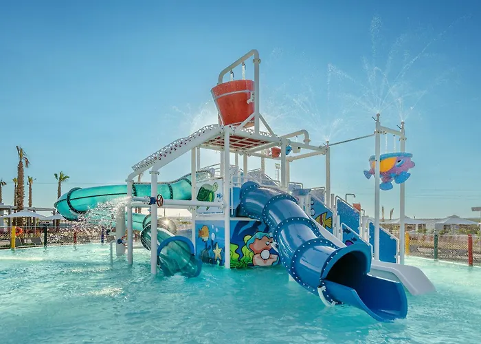 Resort Blue Lagoon Queen Kalyves Polygyrou