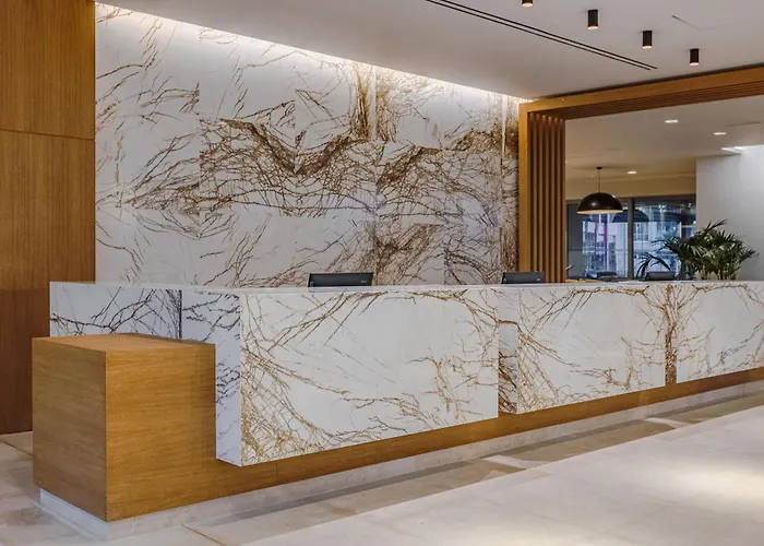 Blue Lagoon Queen Kalyves Polygyrou