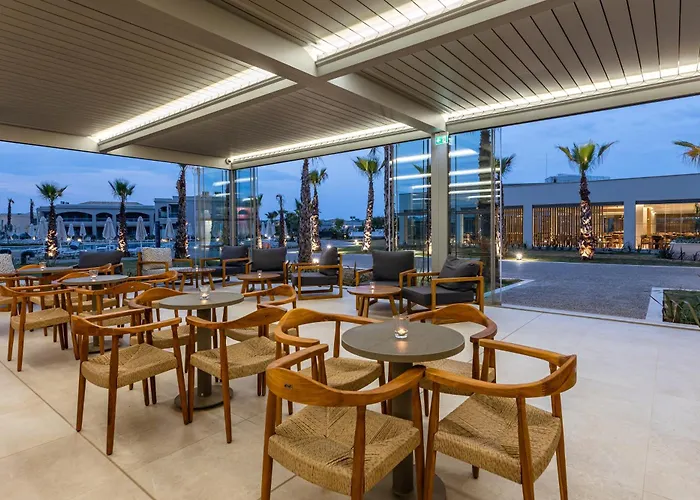 Blue Lagoon Queen Resort Kalyves Polygyrou